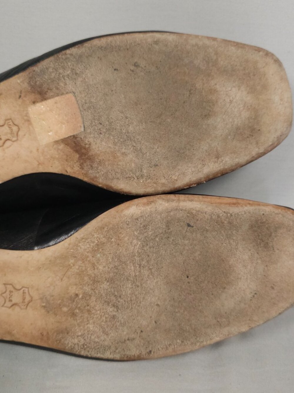 Tory Burch Loafers Women 8 Black Leather Gold Medallion Slip-On Medal Miller - Picture 12 of 15